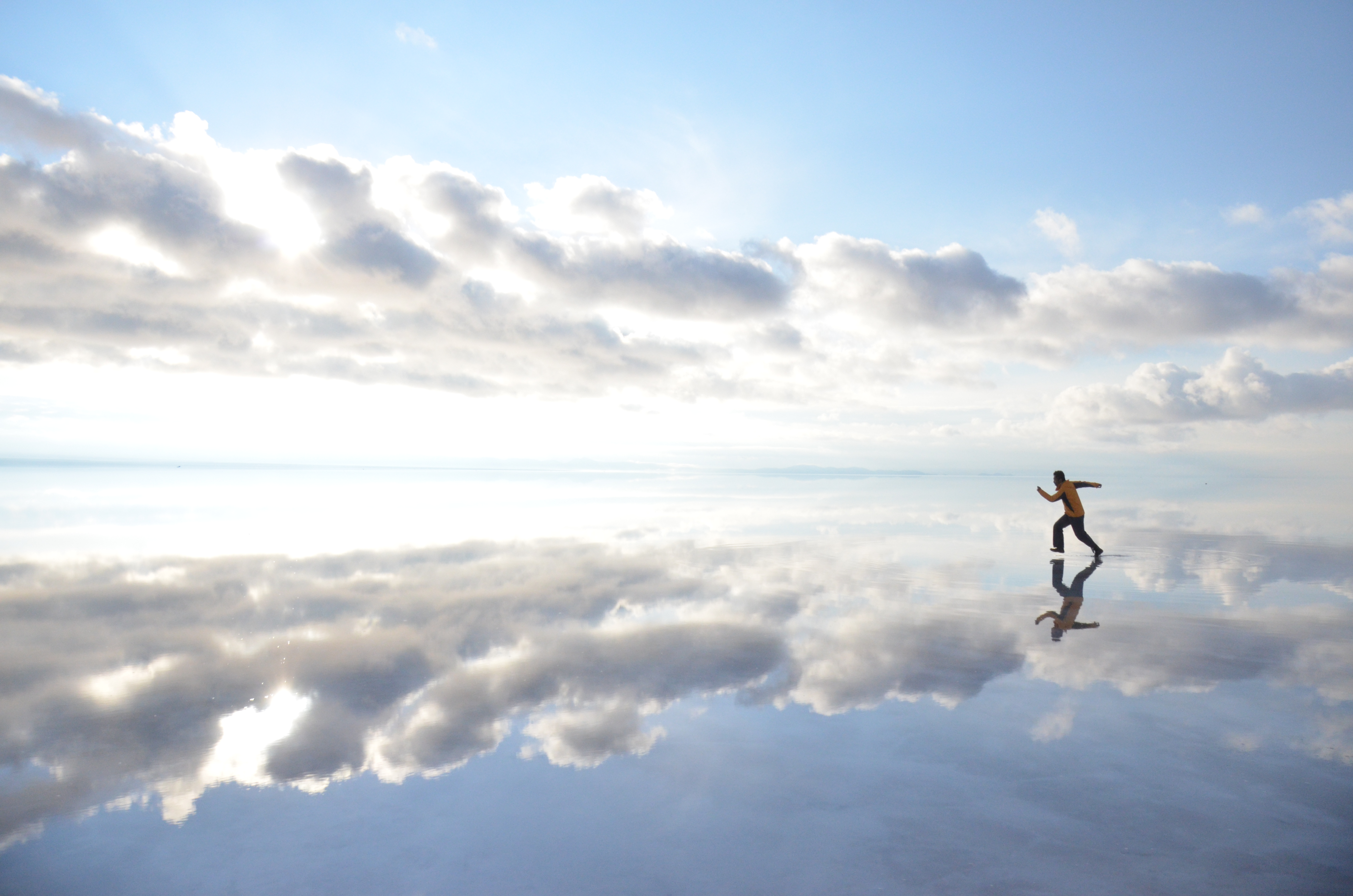ボリビア ウユニ塩湖 世界を一周してみたくなる海外の画像集 Naver まとめ